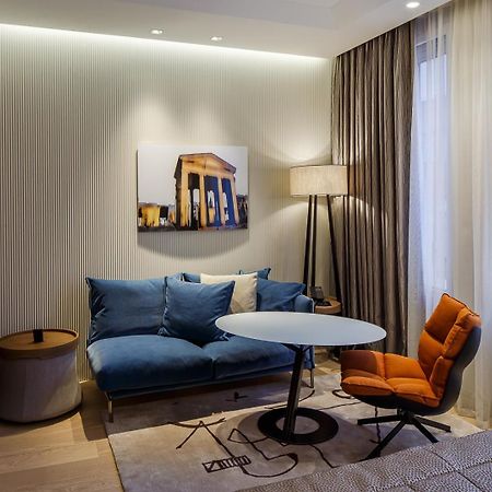 Hotel Cavour Милан Экстерьер фото