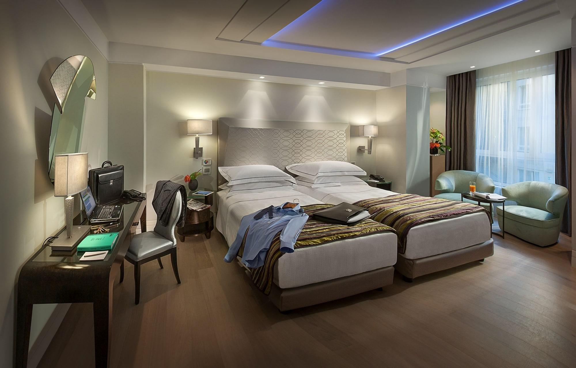 Hotel Cavour Милан Экстерьер фото