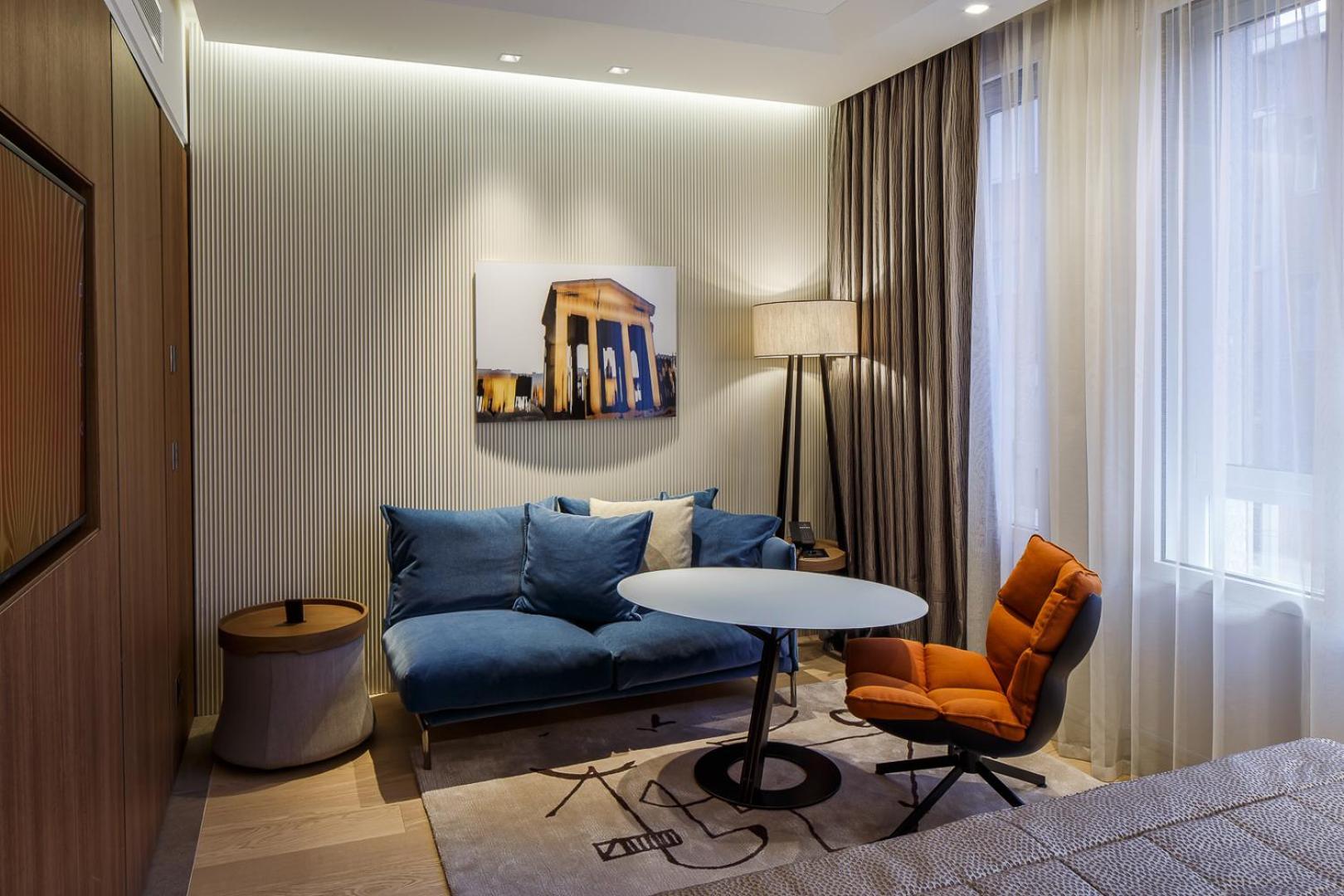 Hotel Cavour Милан Экстерьер фото